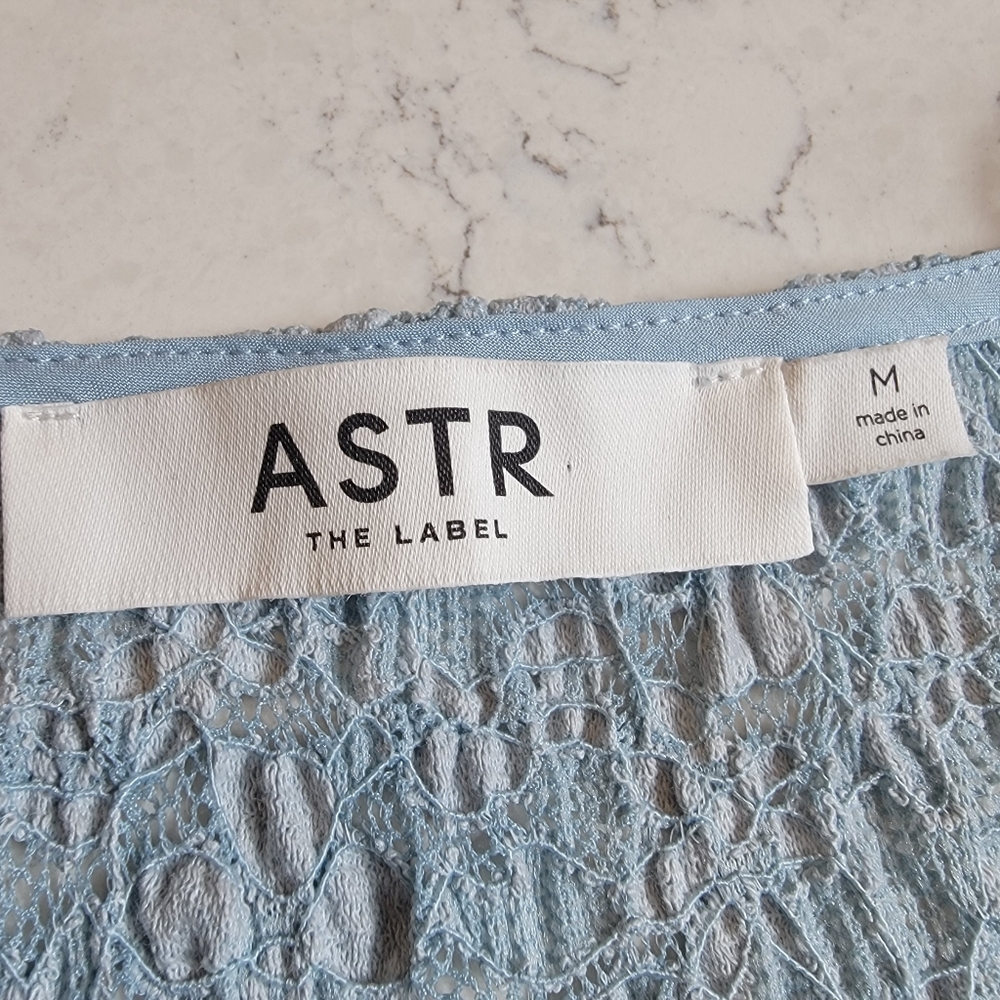 ASTR The Label floral lace knit dusty blue mid feminine chic dress size medium - Picture 2 of 13